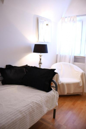 Moderne Studio Apartments und 4 Zimmer Wohnungen in Oberhausen, ideal für Geschäftsreisende und Monteure